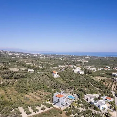Kyveli Villa Loutra (Crete)