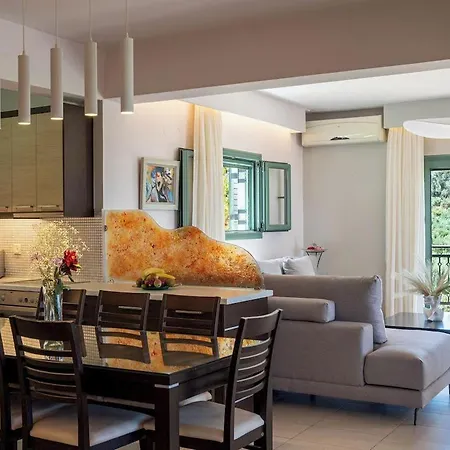 Villa Kyveli *